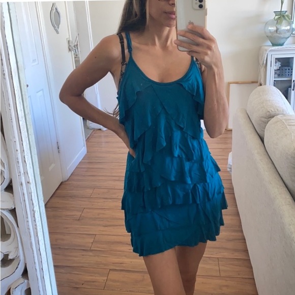 🪞 layered ruffle mini dress - Picture 2 of 6